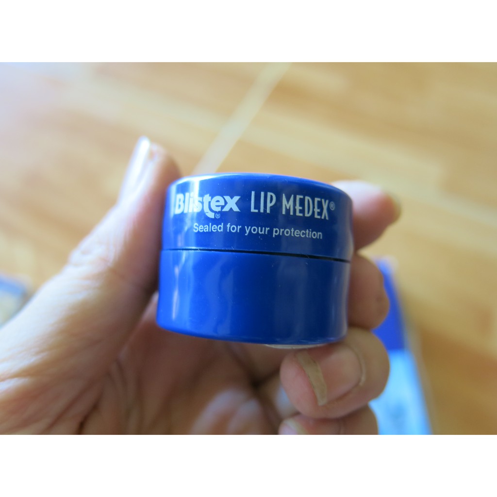 Son dưỡng chống khô môi Blistex Lip Medex 7g