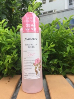 Nước hoa hồng mamonde