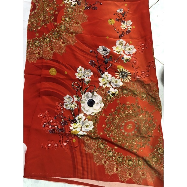 áo dài Thái Tuấn