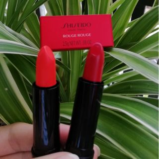 Son mini Shiseido Rouge Rouge 2,5g