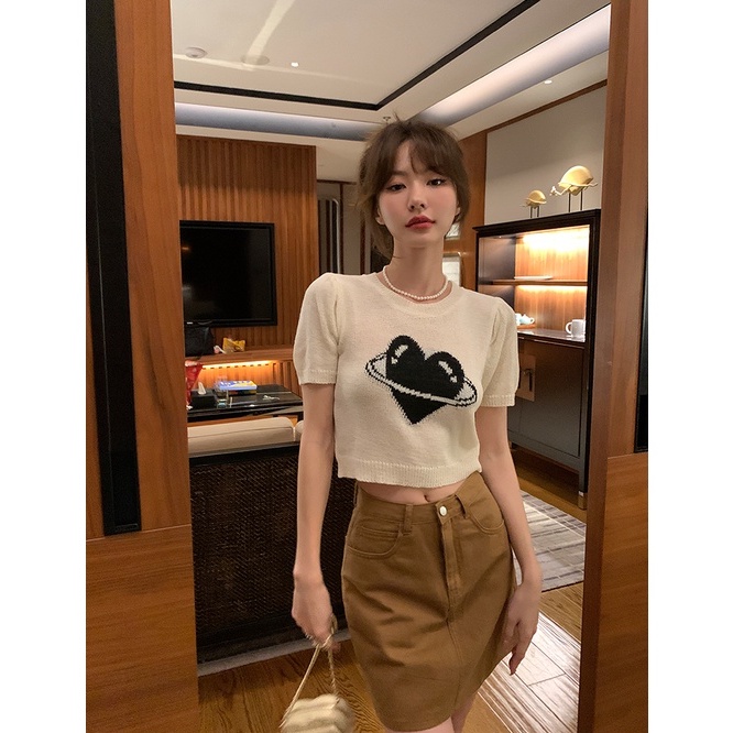 Áo Thun Dệt Kim Tay Ngắn Cổ Tròn In Họa Tiết Trái Tim Thời Trang Hàn Quốc Dành Cho Nữ