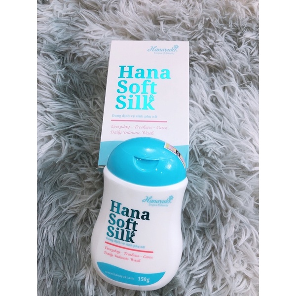 Dung Dịch Vệ Sinh Hanayuki Màu Xanh 150g