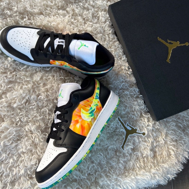 Giày Jordan chính hãng hồng/xanh/cam