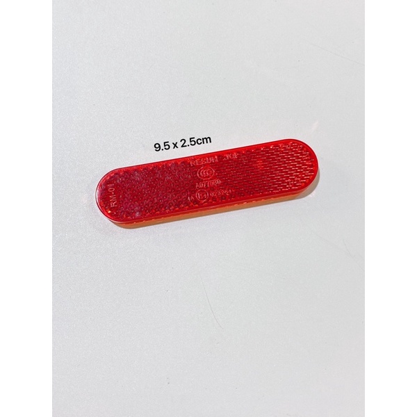 Tấm phản quang, miếng phản quang mắt mèo đuôi xe Vespa, Piaggio