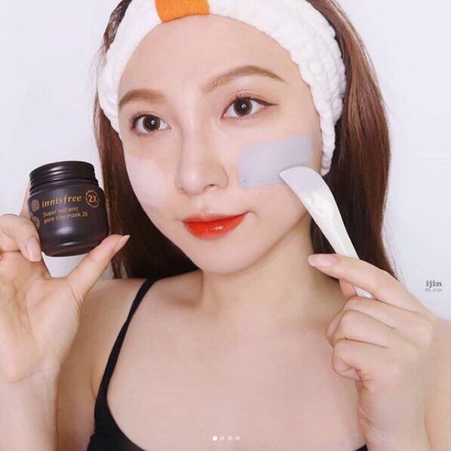 MẶT NẠ TRO NÚI LỬA SIÊU CẤP INNIS SUPER VOLCANIC PORE CLAY MASK 2X | Thế Giới Skin Care