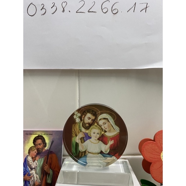 285. Pha lê gia đình thánh gia thất