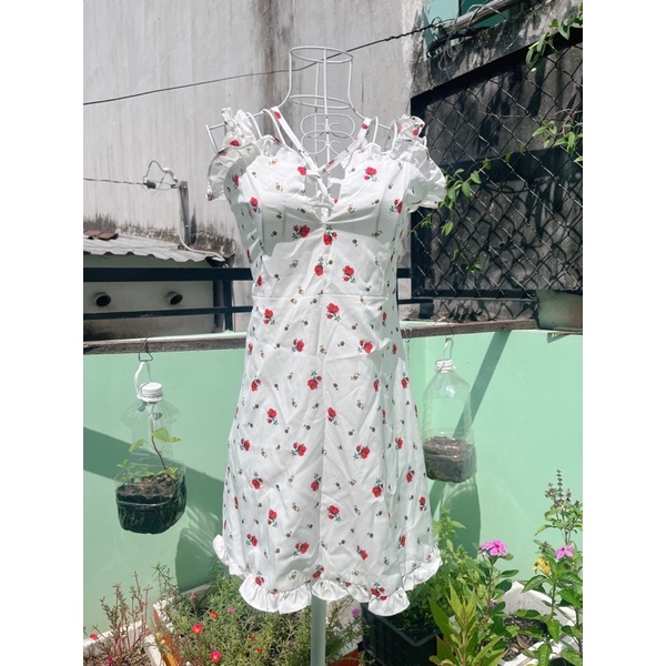 Đầm tiểu thư lolita Ulzzang hoạ tiết hoa hồng nhỏ