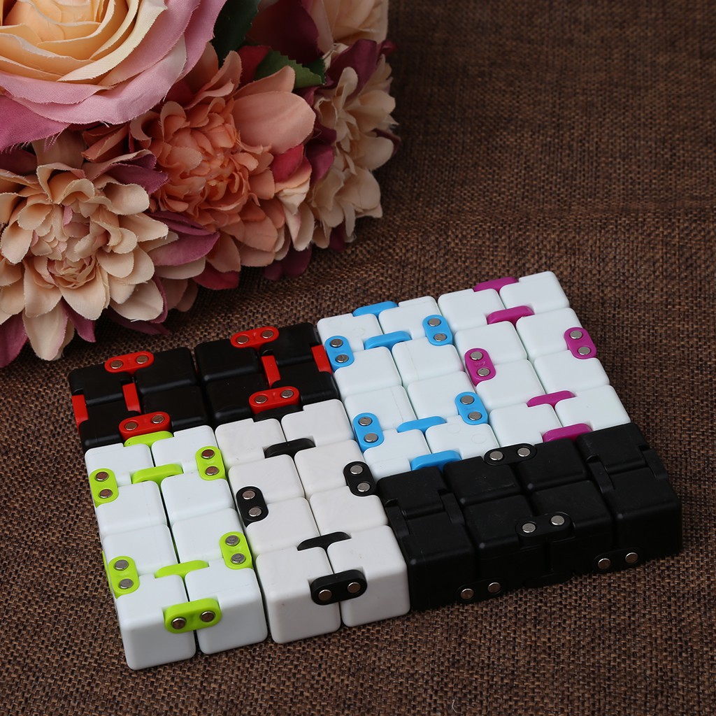 Đồ chơi khối Fidget Cube vô cực giảm stress