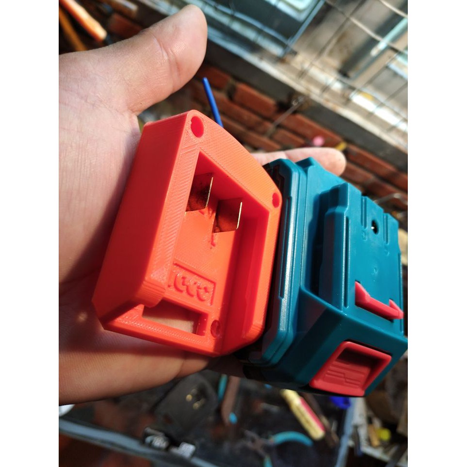 Đế lấy nguồn từ pin Ingco, Total 12