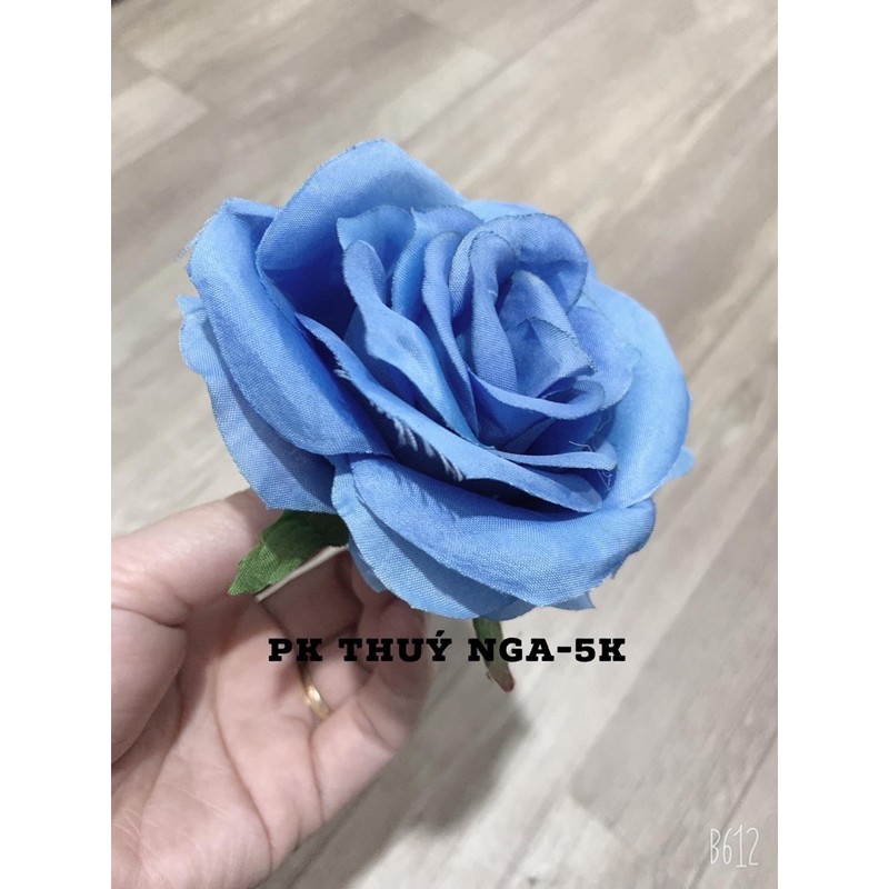 5 Bông Hồng Trang Trí Bánh