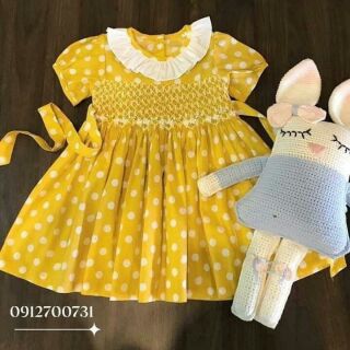 Váy smock vàng chấm bi