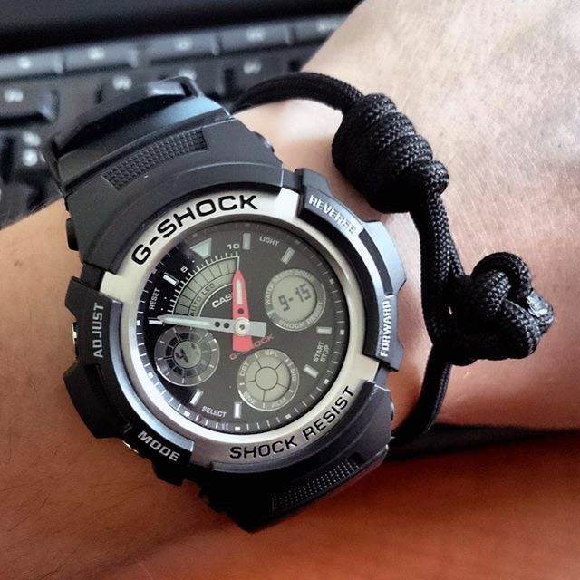 Đồng hồ nam dây nhựa G-SHOCK Casio chính hãng Anh Khuê AW-590-1ADR