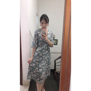 ĐẦM XÒE HOA CỔ V 3 MÀU 3015