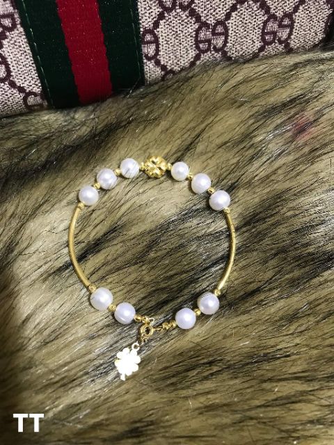 Thanh ống vàng làm vòng tay