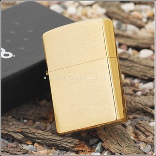 Bật lửa Zippo bóng màu vàng đồng