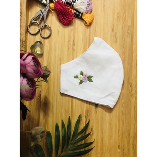 Khẩu trang vải thêu tay