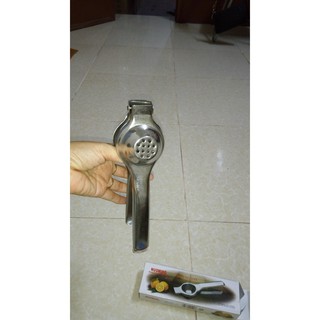 Dụng cụ ép nước cốt chanh (ảnh thật)