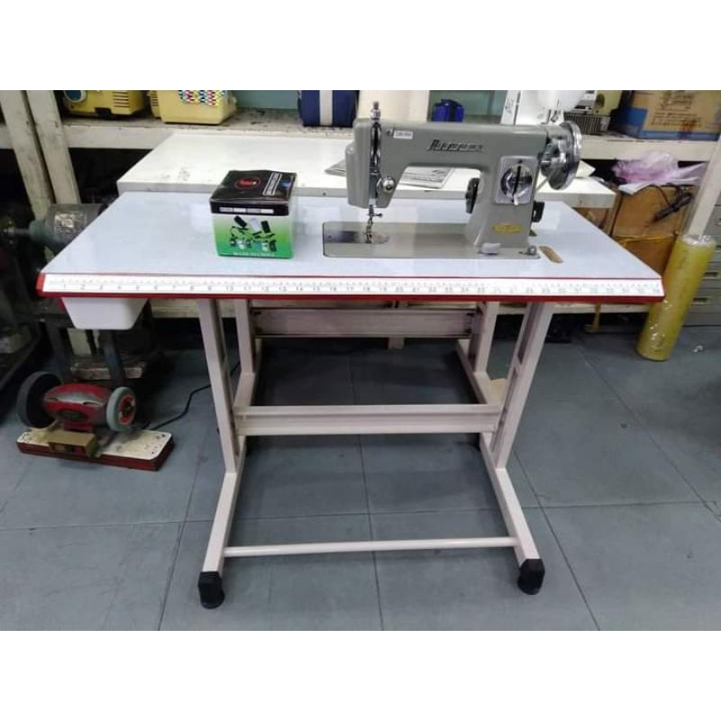 CHÂN BÀN MÁY MAY CỔ ĐIỂN