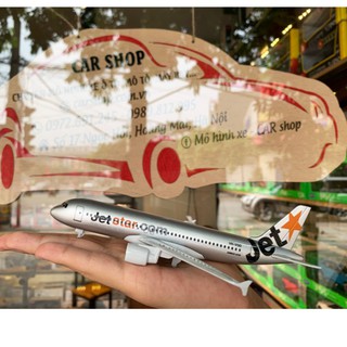 Mô hình máy bay Airbus A330 Jetstar Pacific 20cm hãng Aircraft Model