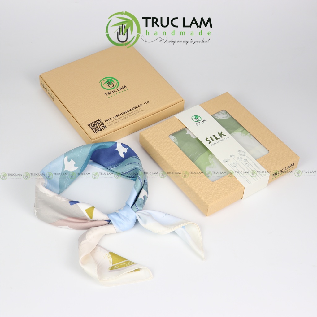 Khăn Lụa Vuông Choàng Cổ Thời Trang Nữ Cao Cấp Họa Tiết Biển 70x70cm - Trúc Lâm Handmade
