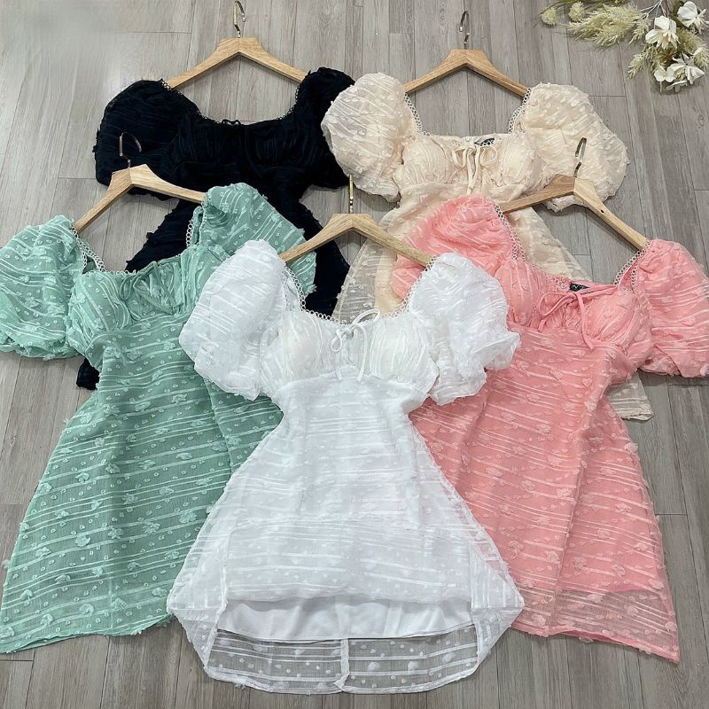 Đầm ren nổi tay phồng nơ ngực