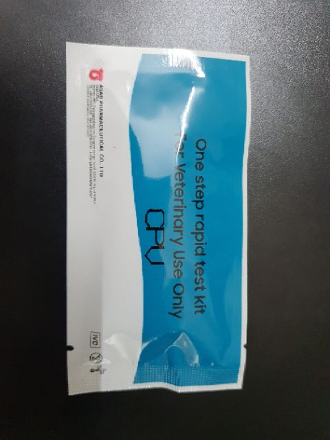 Que test bệnh Parvo (CPV) cho chó