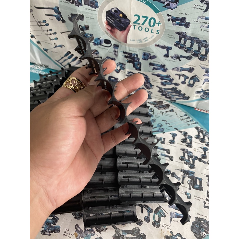 Khay ngăn cell, giữ và cố định 20 cell pin 18650, 13S - 2P lệch