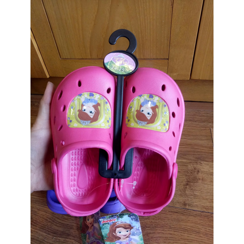 Dép sục Disney Sofia dư xịn cho bé