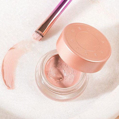 BECCA  ✔️ Kem che khuyết điểm làm sáng vùng dưới mắt Under Eye Brightening Corrector | BigBuy360 - bigbuy360.vn