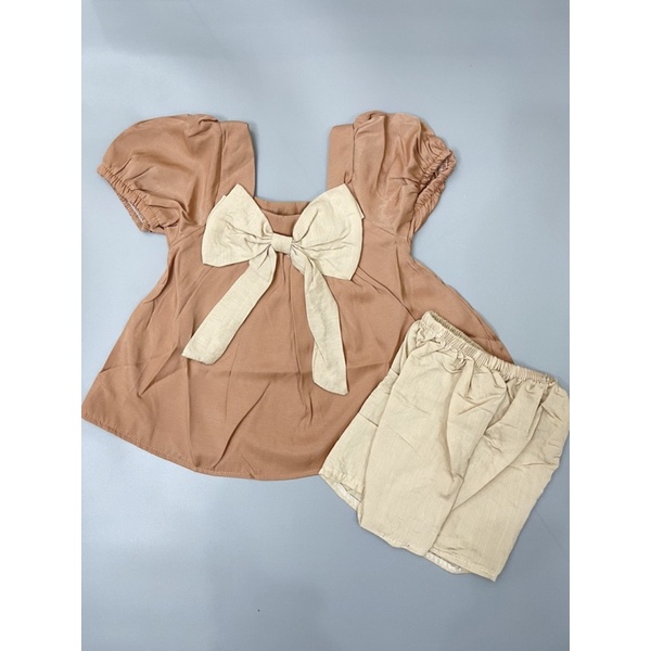 B548 Bộ bé gái lụa mềm từ 6-15kg