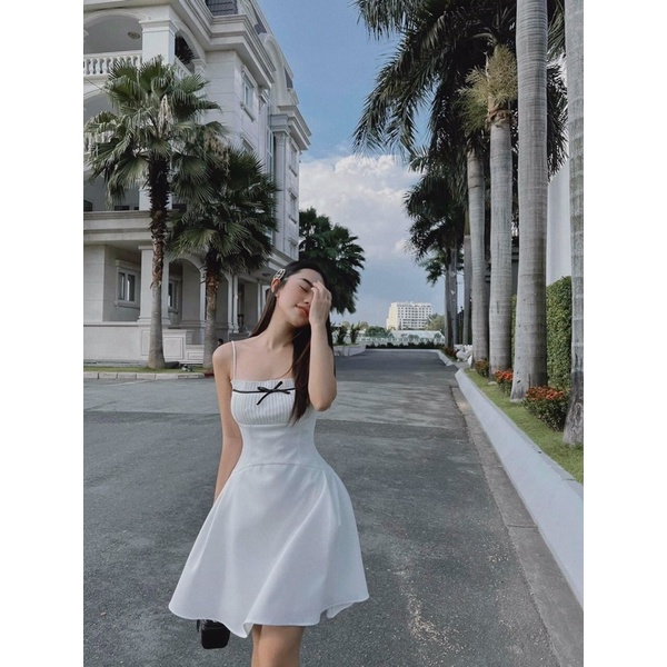 ĐẦM XOÈ 2S NGỰC XẾP LY CHẠY VIỀN NƠ