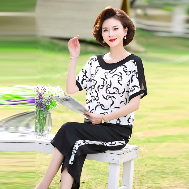 Set Đồ Thể Thao Hai Món Thời Trang Mùa Hè Cho Phụ Nữ Trung Niên 2022