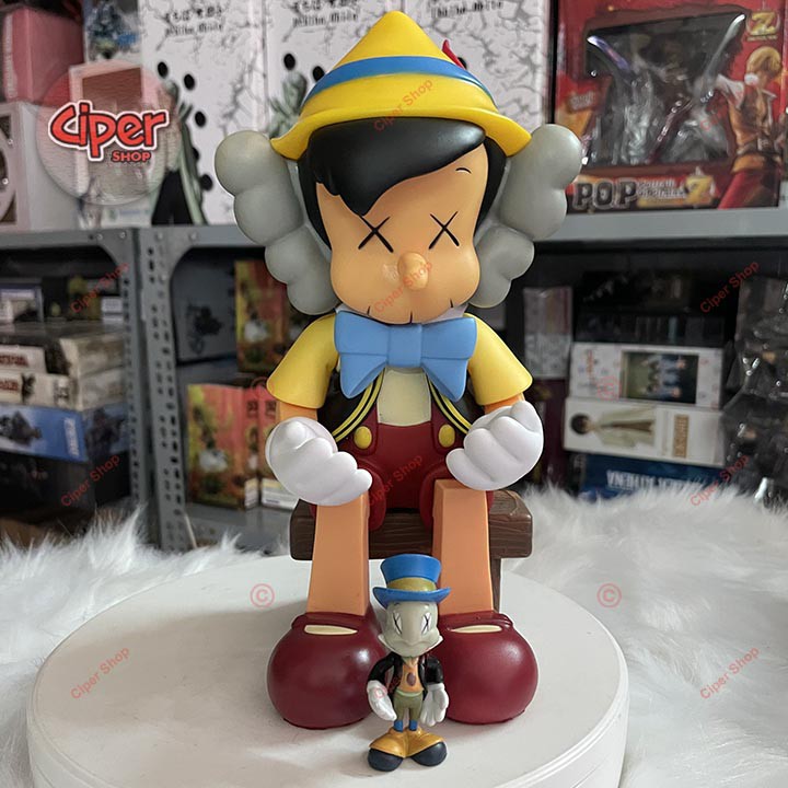 Mô hình Mand Kaws Pinocchio - Jiminy Cricket - Figure Mand kaws