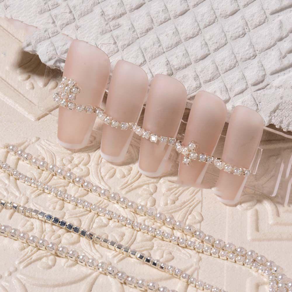 Phụ Kiện Trang Trí Móng Tay 3D Siêu Lấp Lánh Sang Trọng