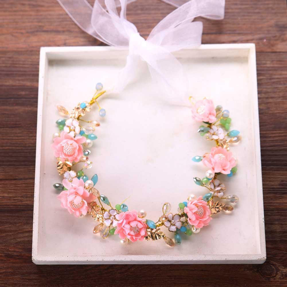 Vương miện đính ngọc trai trang trí tóc cô dâu