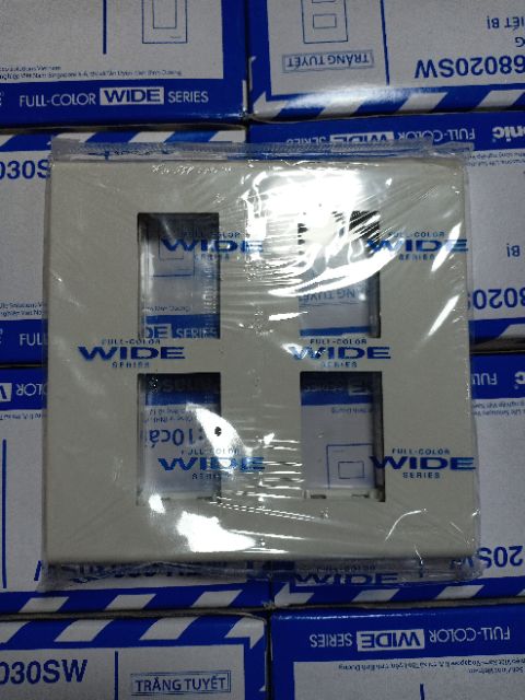Công tắc ổ cắm Panasonic-Wide