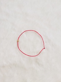 Vòng chỉ đỏ soi mảnh nhỏ xíu xinh xinh Mic charm