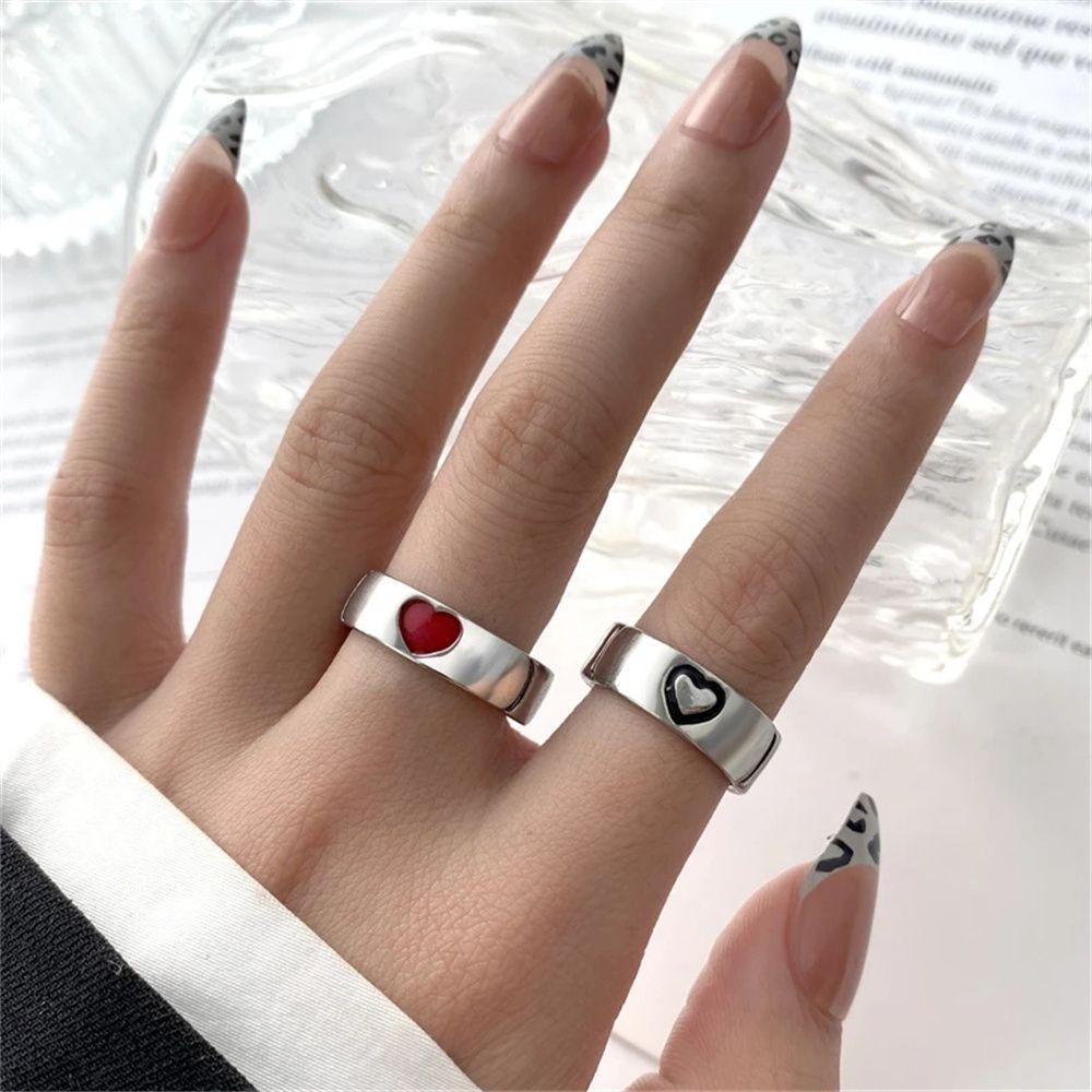Nhẫn Cưới Hình Cá Heo Tinh Tế