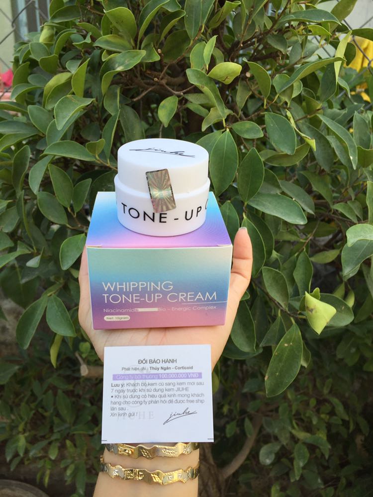 KEM FACE JIUHE THANHTÔ