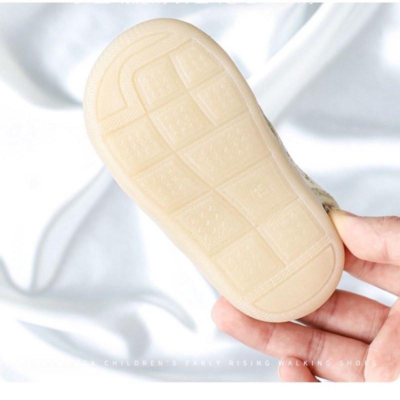 Sandal quai dán, dép tập đi cho bé, sandal tập đi, dép siêu nhẹ, chống vấp