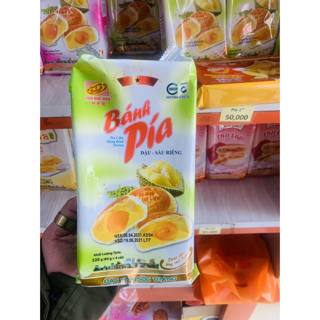 BÁNH PÍA SẦU RIÊNG TRỨNG MUỐI 1 SAO TÂN HUÊ VIÊN