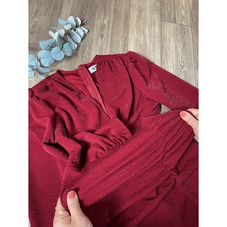 VÁY BODY NHŨ ĐỎ CỔ V RÚT EO