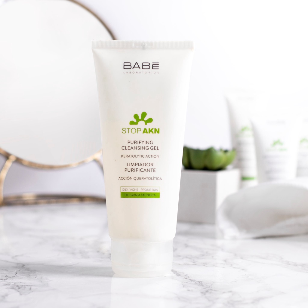 Sữa Rửa Mặt Cho Da Dầu Mụn Babé Stop Akn Purifying Cleansing Gel