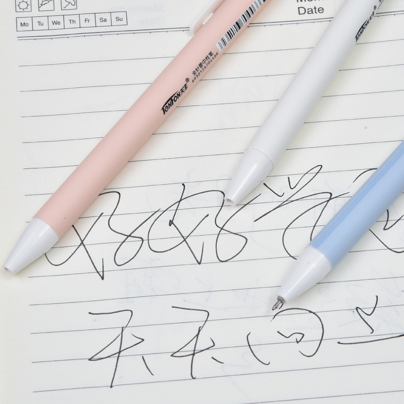 Bút mực gel màu đen ngòi 0.5mm