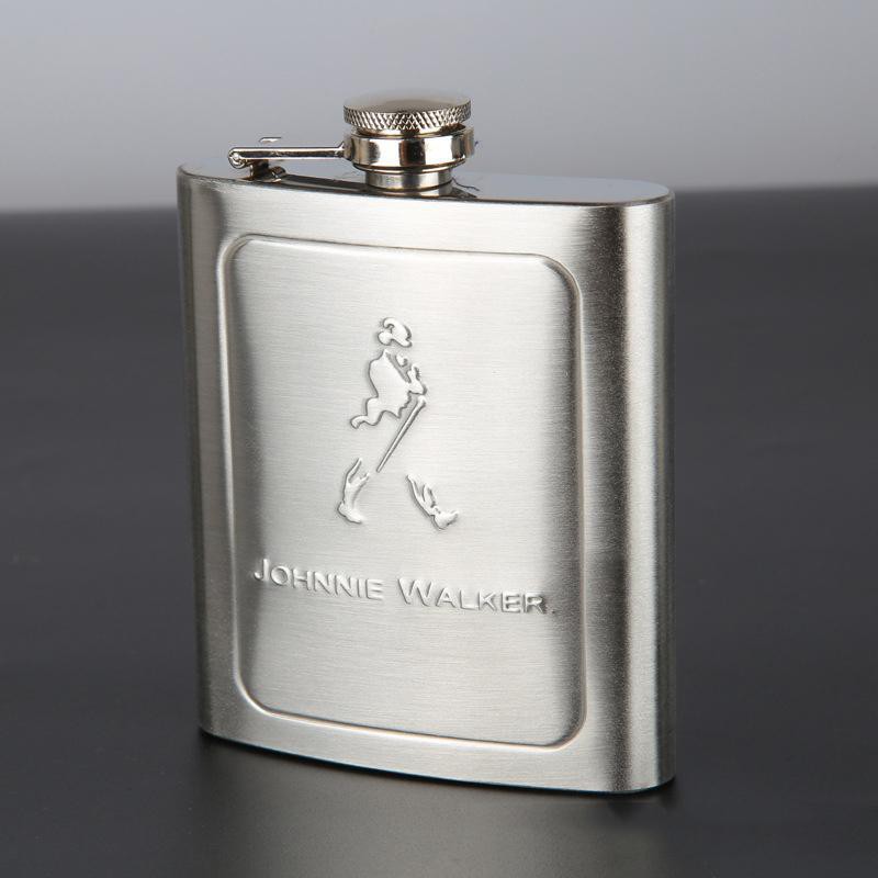 Bình inox đựng rươu Johnnie Walker 200ml logo nổi