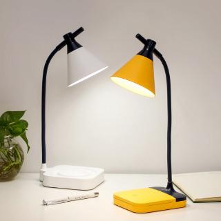 Desk lamp bedroom bedside creative simple personality desk children's college student dormitory dormitory learning dimming eye protection lamp