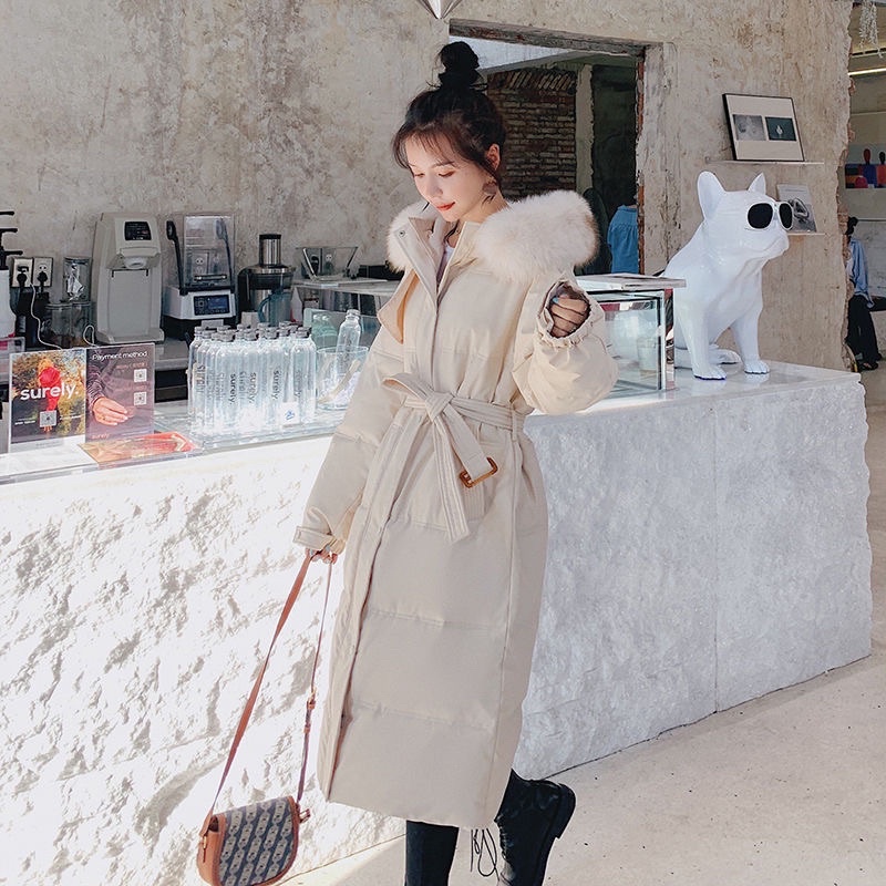 Áo phao dáng dài mũ lông kèm đai