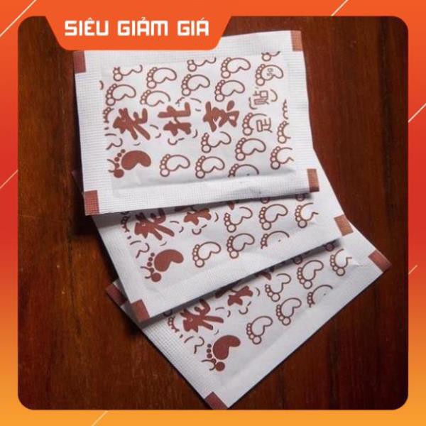 MIẾNG DÁN CHÂN THẢI ĐỘC NGẢI CỨU ĐÔNG Y (HỘP 50 MIẾNG) | BigBuy360 - bigbuy360.vn