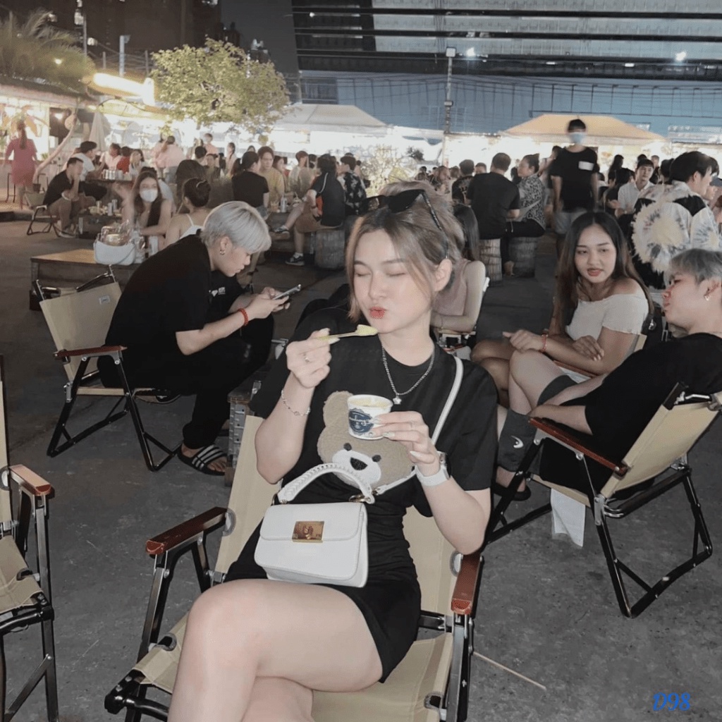 ĐẦM PORIP CỰC TÔN DÁNG UP thoi trang shop valentina