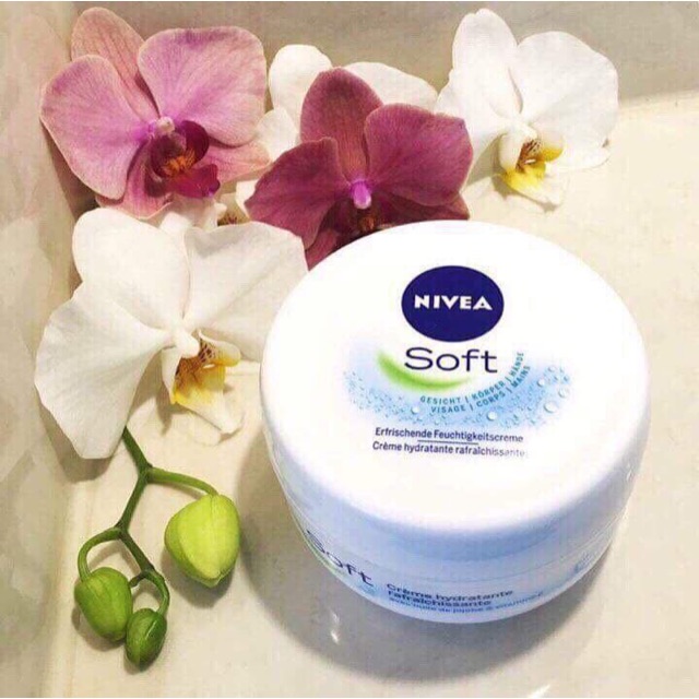 Kem dưỡng ẩm NeVia Sorf Cream
